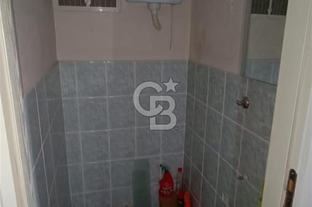 Karşıyaka soğukkuyuda kiralık 3+1