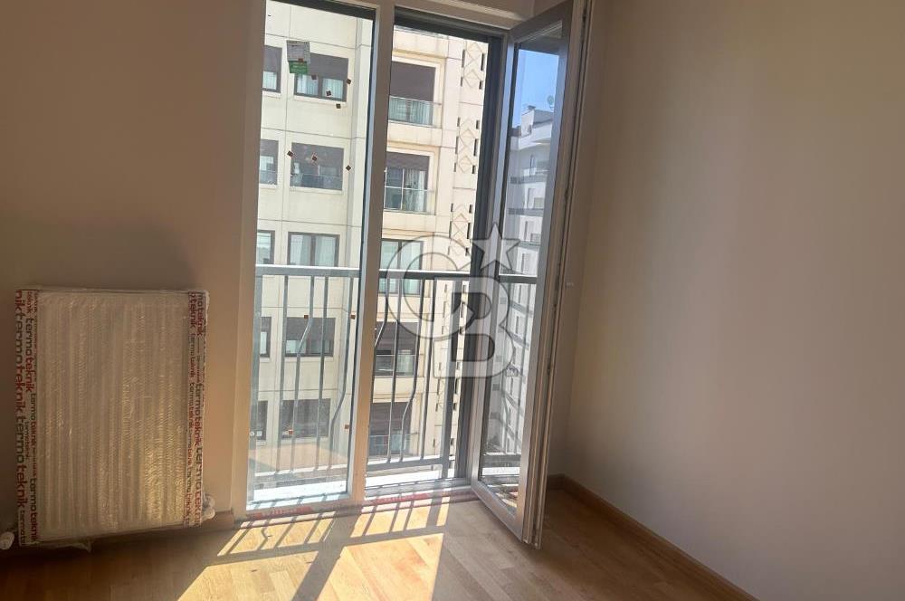 SUADİYE,AYDIN SOKAKTA 3+1 SIFIR , BALKONLU 100 M2 NET DAİRE
