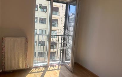 SUADİYE,AYDIN SOKAKTA 3+1 SIFIR , BALKONLU 100 M2 NET DAİRE