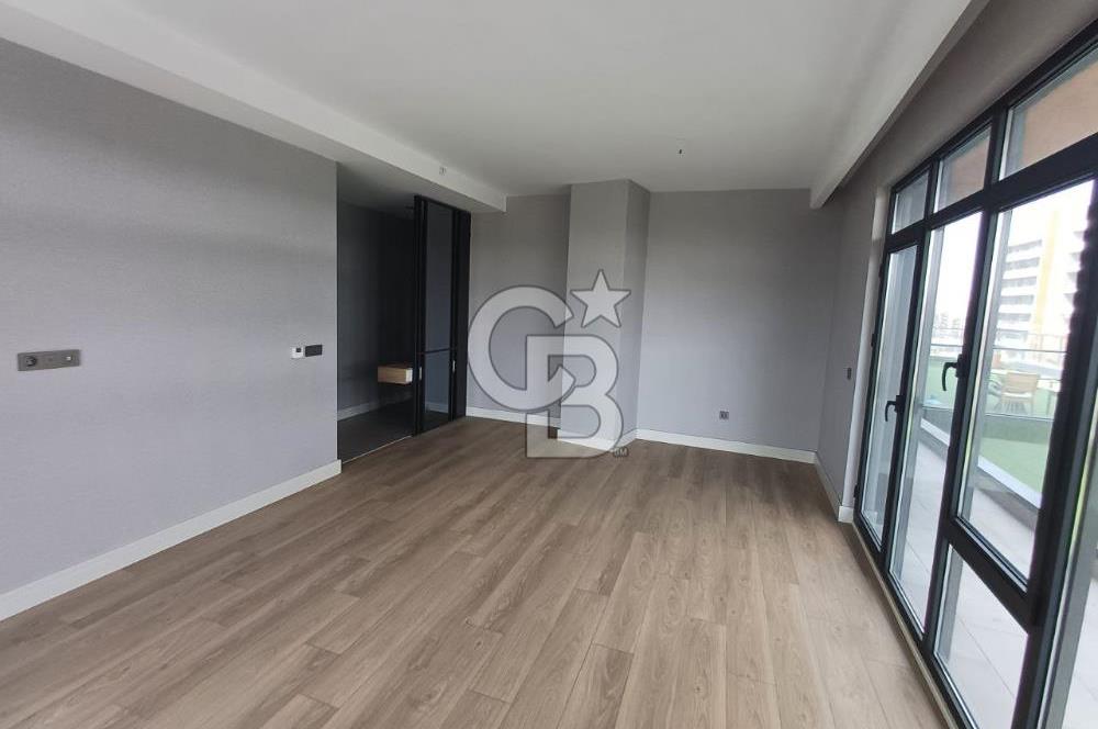 Velux Ankarada Büyük Tip Teras Kullanımlı Kiralık 2+1 Daire&Ofis