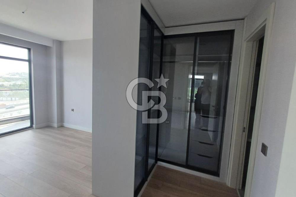 Velux Ankarada Büyük Tip Teras Kullanımlı Kiralık 2+1 Daire&Ofis