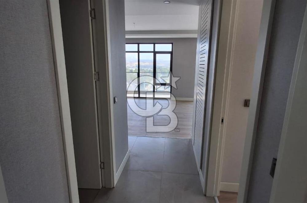 Velux Ankara'da Teras Kullanımlı Büyük Kiralık 2+1 Daire&Ofis