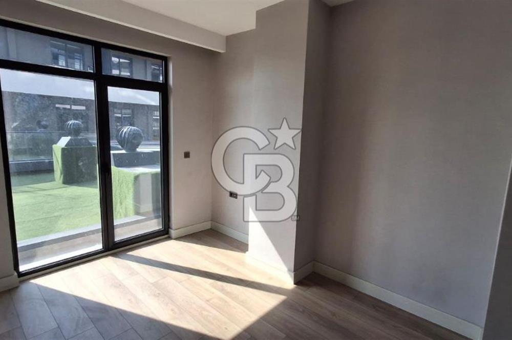 Velux Ankara'da Teras Kullanımlı Büyük Kiralık 2+1 Daire&Ofis