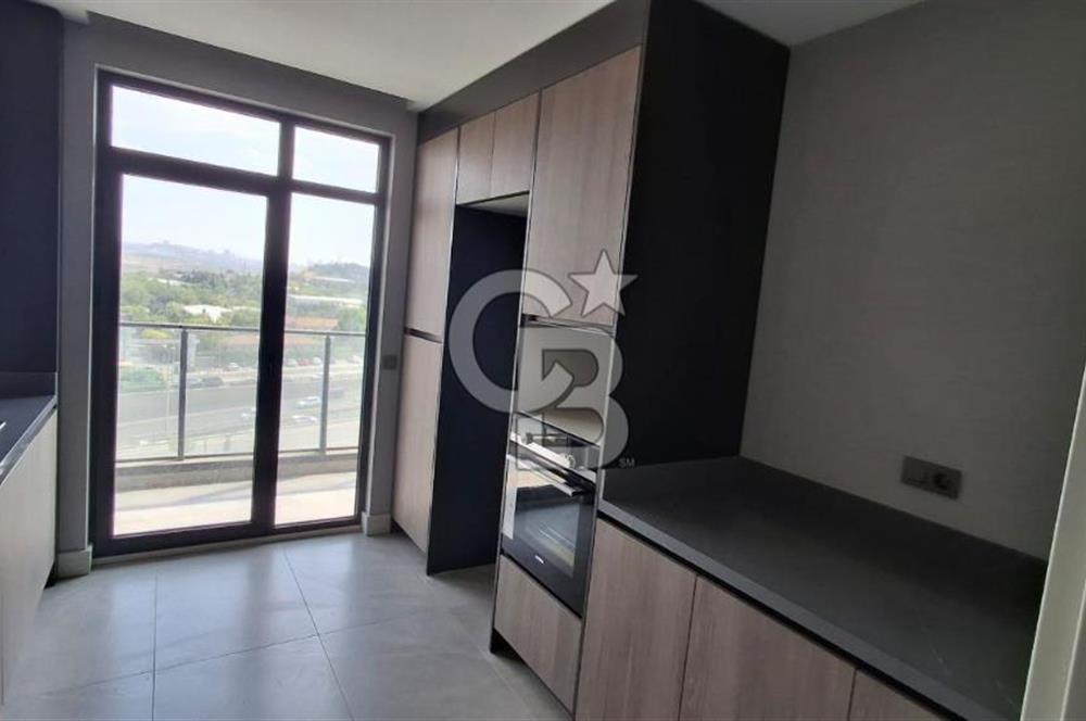 Velux Ankara'da Teras Kullanımlı Büyük Kiralık 2+1 Daire&Ofis