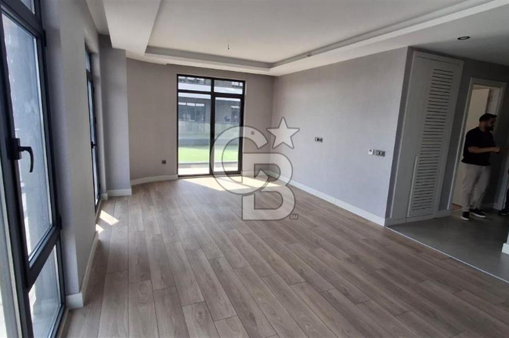 Velux Ankara'da Teras Kullanımlı Büyük Kiralık 2+1 Daire&Ofis