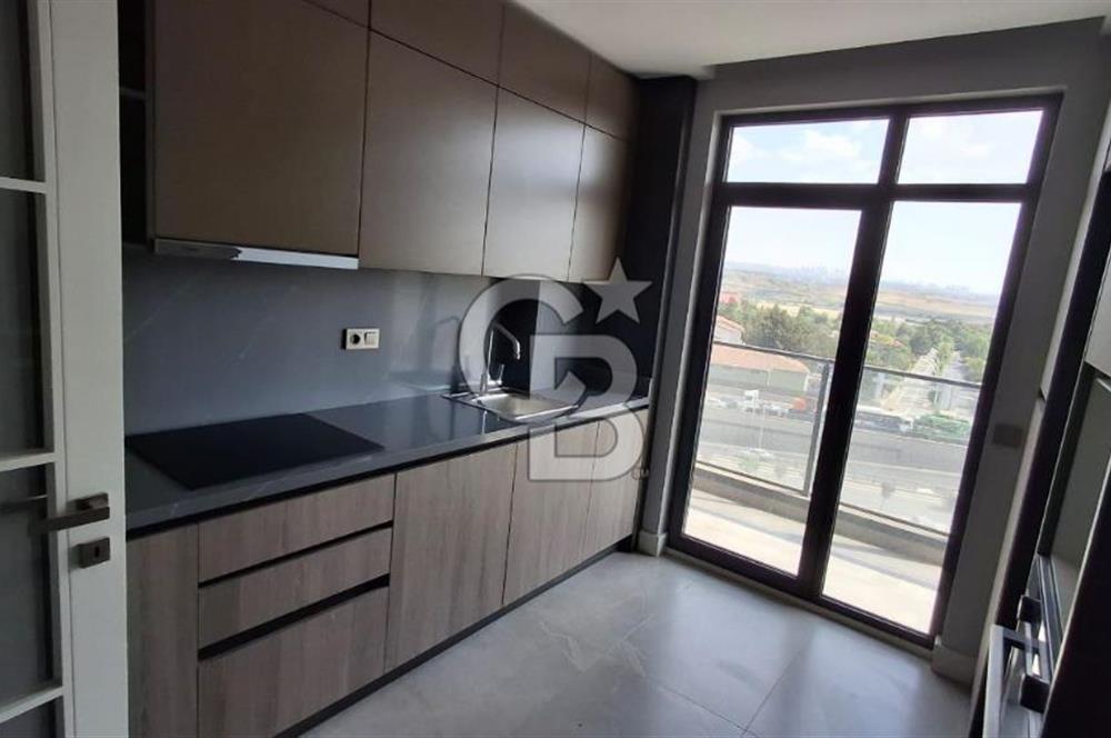 Velux Ankara'da Teras Kullanımlı Büyük Kiralık 2+1 Daire&Ofis