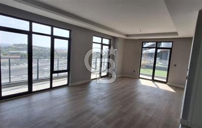 Velux Ankara'da Teras Kullanımlı Büyük Kiralık 2+1 Daire&Ofis