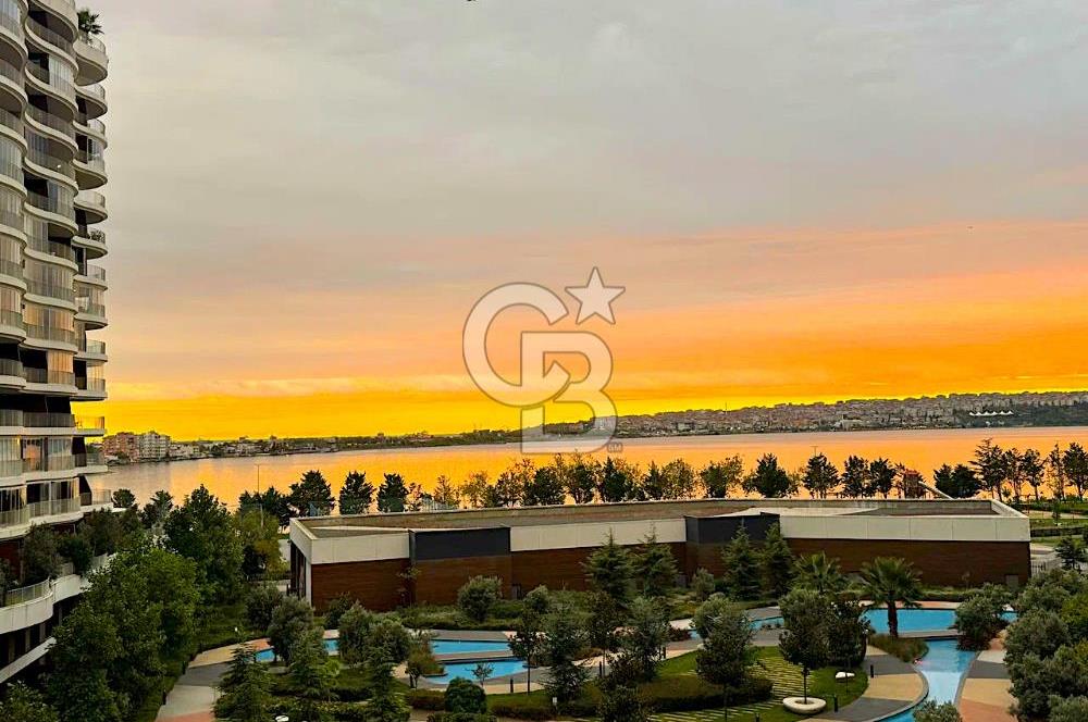 BLUE LAKE Sitesinde Bahçe Katı Dubleks 3+1 Satılık Daire