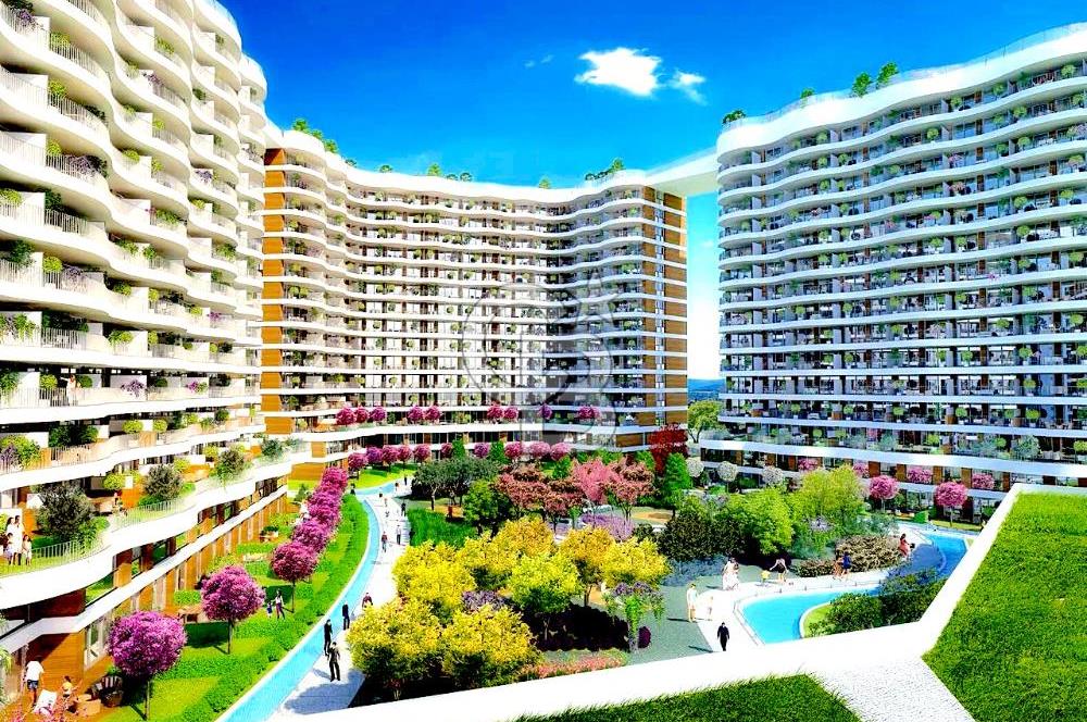 BLUE LAKE Sitesinde Bahçe Katı Dubleks 3+1 Satılık Daire