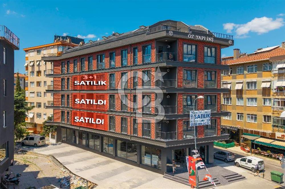 Maltepe Feyzullah Mah. Minibüs Cad. Üzeri Kiralık 3+1 Daire!