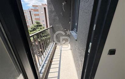 Maltepe Feyzullah Mah. Minibüs Cad. Üzeri Kiralık 3+1 Daire!