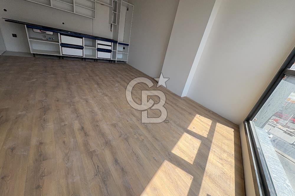 Maltepe Feyzullah Mah. Minibüs Cad. Üzeri Kiralık 3+1 Daire!