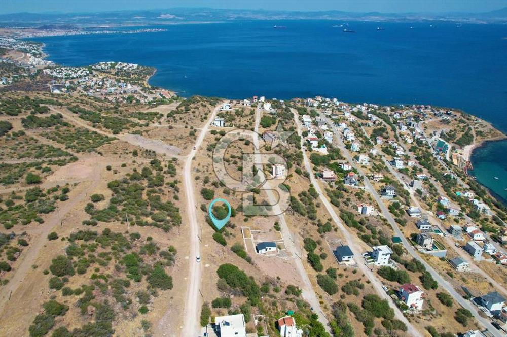 ÇANDARLI EYKO AKVARYUM KOYU MANZARALI VİLLA İMARLI SATILIK ARSA