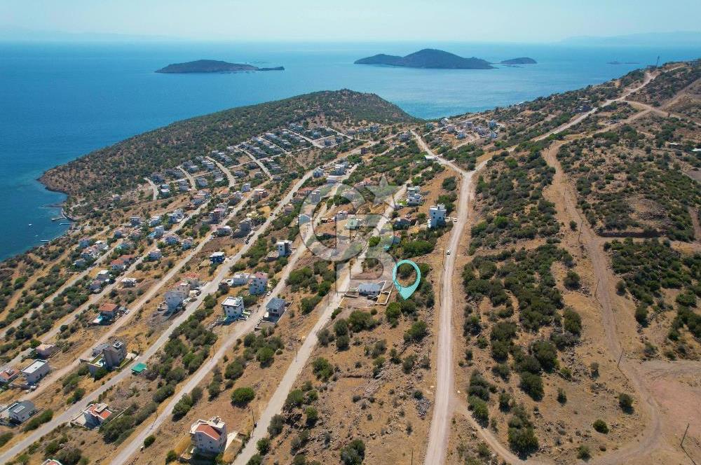 ÇANDARLI EYKO AKVARYUM KOYU MANZARALI VİLLA İMARLI SATILIK ARSA