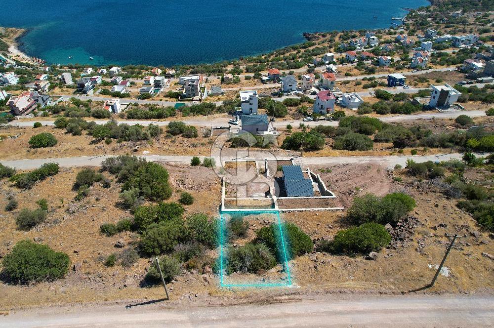 ÇANDARLI EYKO AKVARYUM KOYU MANZARALI VİLLA İMARLI SATILIK ARSA