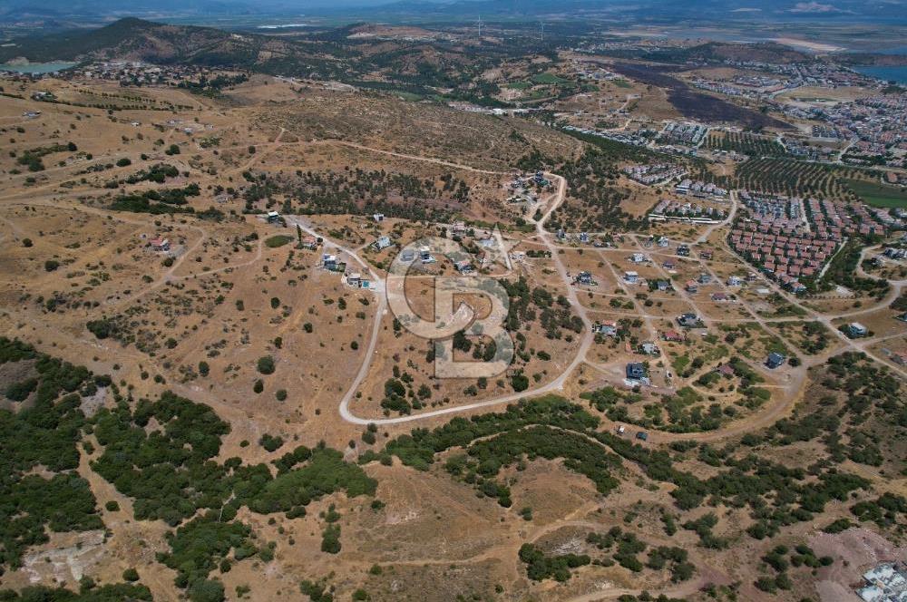 ÇANDARLI YATIRIMA UYGUN 1/2 HİSSE SATILIK ARSA