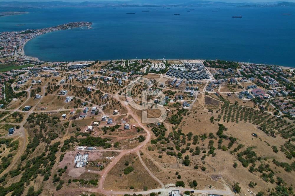 ÇANDARLI YATIRIMA UYGUN 1/2 HİSSE SATILIK ARSA