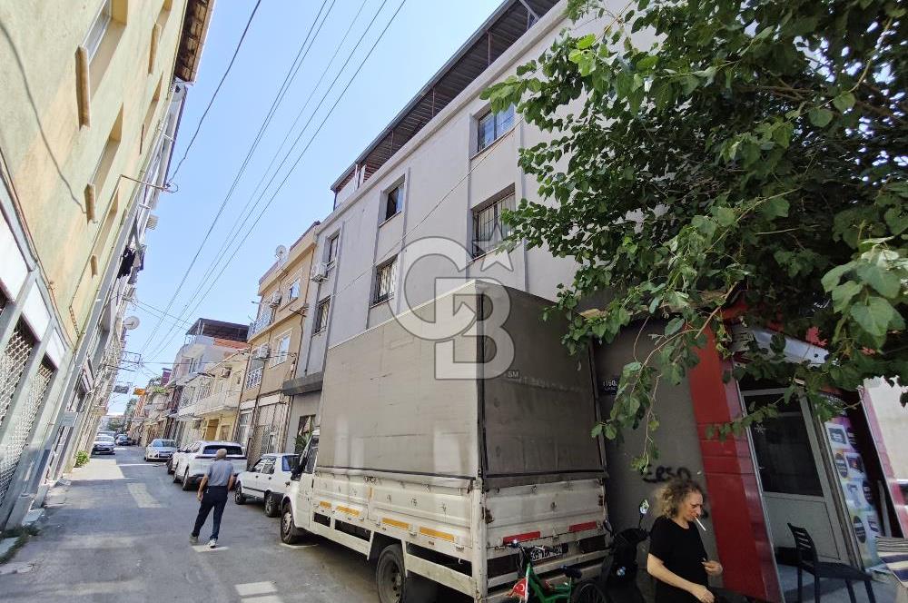 KARABAĞLAR ANA CADDE YAKINI KÖŞE KONUM MUHTEŞEM TİCARİ BİNA