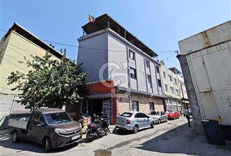 KARABAĞLAR ANA CADDE YAKINI KÖŞE KONUM MUHTEŞEM TİCARİ BİNA