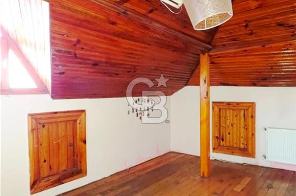 Ahşap Minare Sokak Köşe Başı 145m2 Kullanımlı 4+2 Dubleks Daire