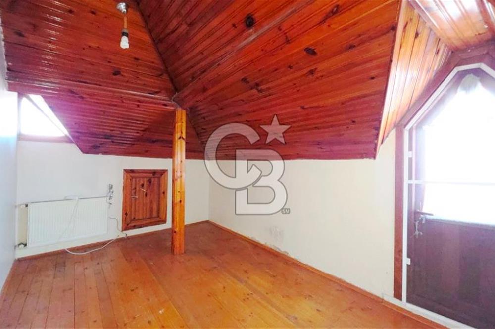 Ahşap Minare Sokak Köşe Başı 145m2 Kullanımlı 4+2 Dubleks Daire