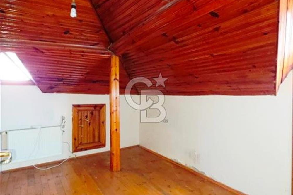 Ahşap Minare Sokak Köşe Başı 145m2 Kullanımlı 4+2 Dubleks Daire