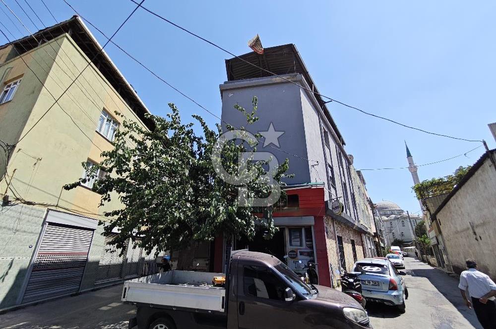 KARABAĞLAR ANA CADDE YAKINI KÖŞE KONUM MUHTEŞEM TİCARİ BİNA
