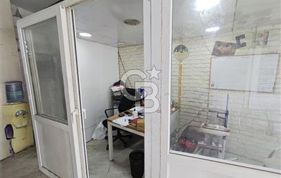 KARABAĞLAR ANA CADDE YAKINI KÖŞE KONUM MUHTEŞEM TİCARİ BİNA