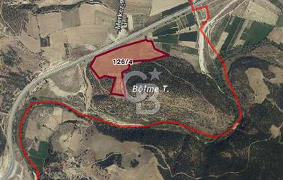 Manisa Kula’da Yola Cepheli 51.438m2 Tek Tapu Satılık Tarla
