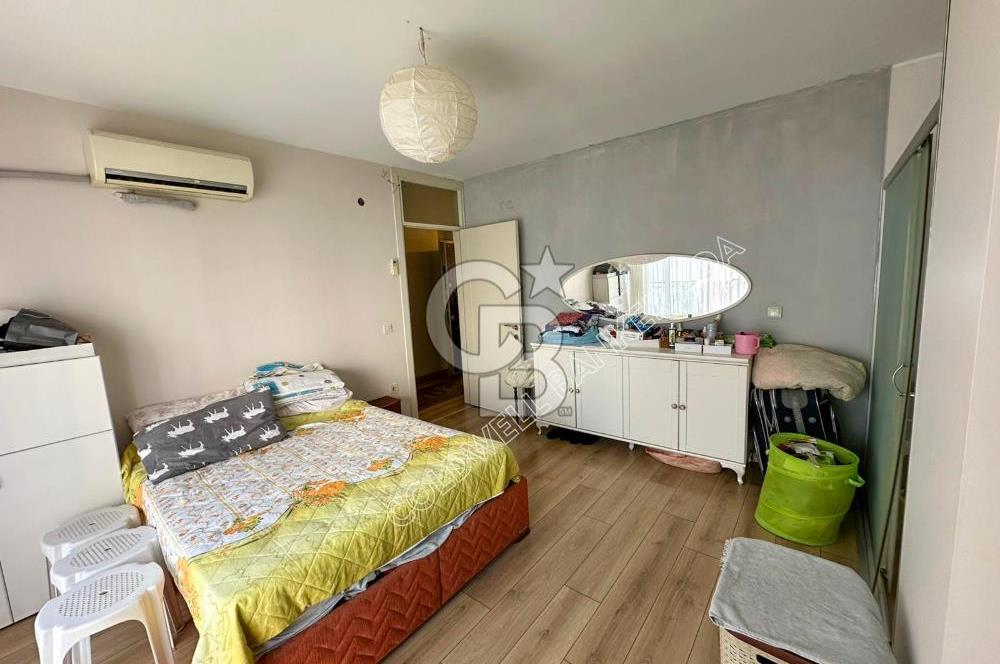 KUŞADASI MERKEZ'DE FIRSAT SATILIK DAİRE.