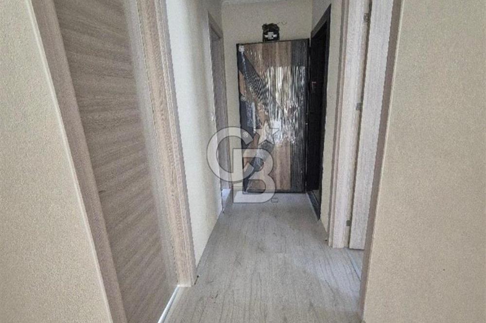 Foça Kazımdirik  Site'de 2+1 Köşe Konumda Satılık Daire