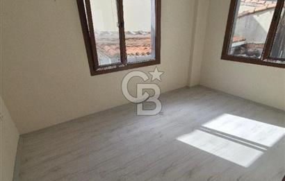 Foça Kazımdirik  Site'de 2+1 Köşe Konumda Satılık Daire