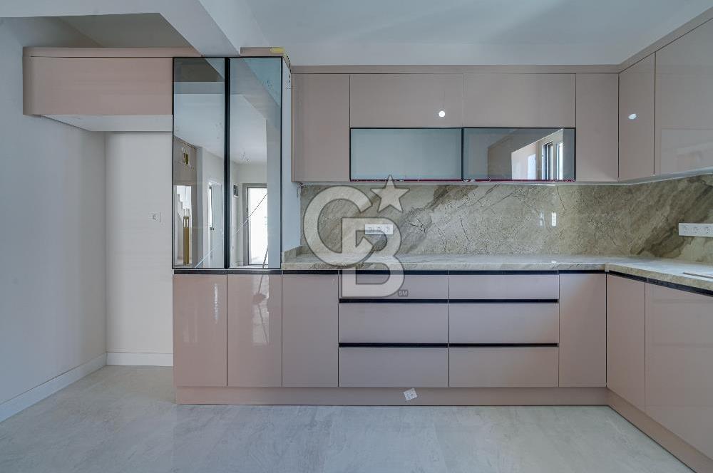 Çeşme Ovacık Satılık 1+1 3+1 4+1 Deniz Manzaralı Teras Daireler