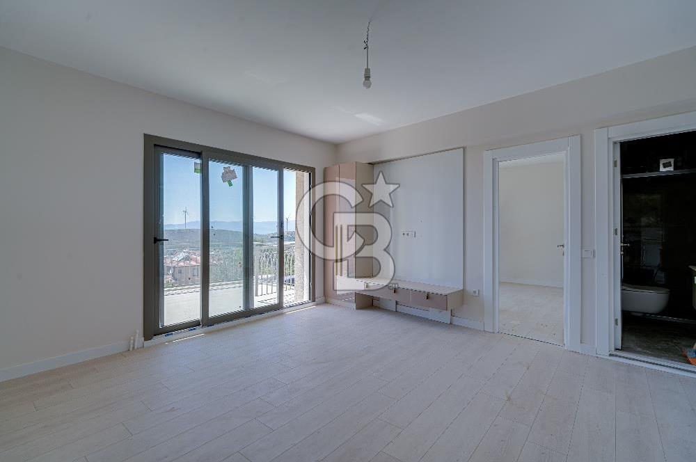 Çeşme Ovacık Satılık 1+1 3+1 4+1 Deniz Manzaralı Teras Daireler