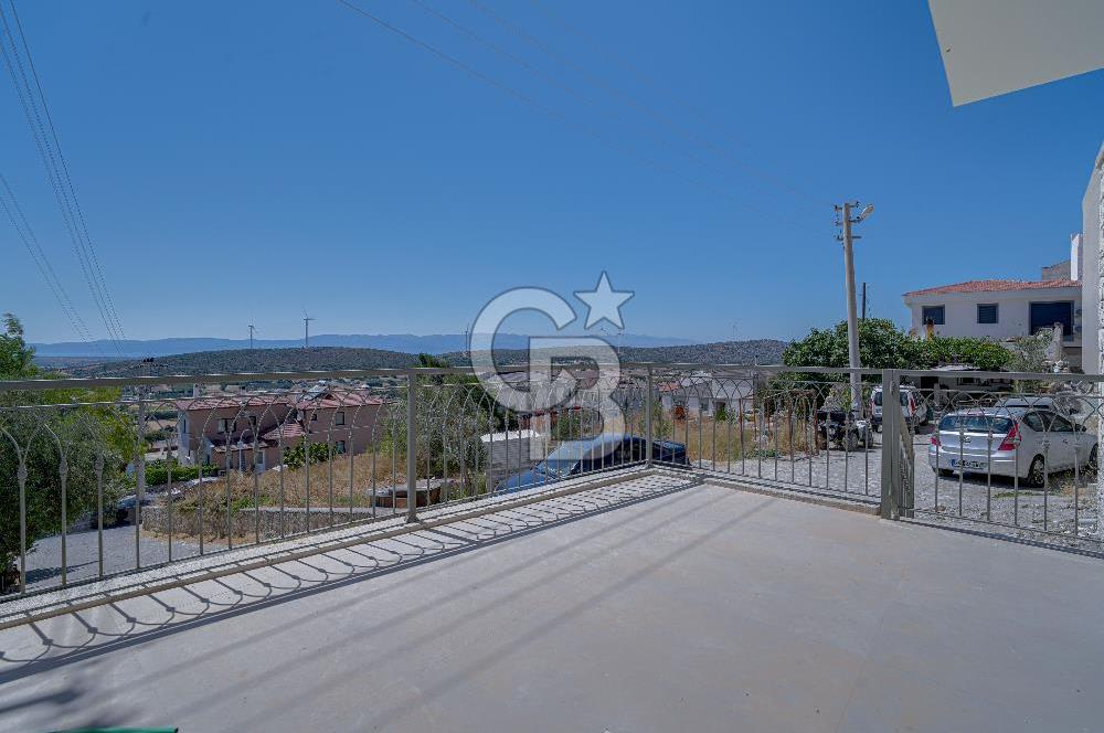 Çeşme Ovacık Satılık 1+1 3+1 4+1 Deniz Manzaralı Teras Daireler