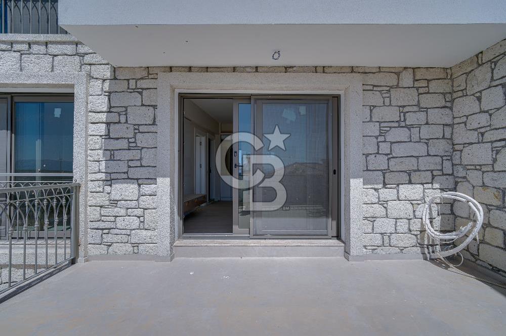 Çeşme Ovacık Satılık 1+1 3+1 4+1 Deniz Manzaralı Teras Daireler