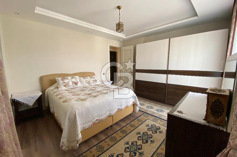 Mersin Mezitli Akdeniz Mah. Deniz Manzaralı Satılık 4+1 Daire