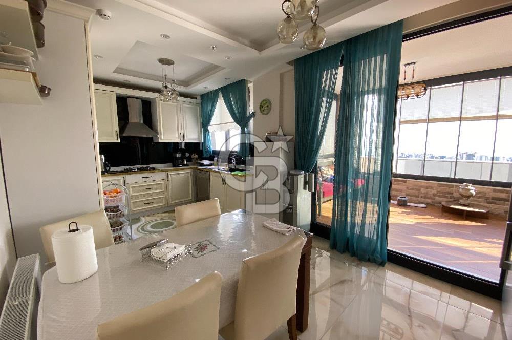 Mersin Mezitli Akdeniz Mah. Deniz Manzaralı Satılık 4+1 Daire