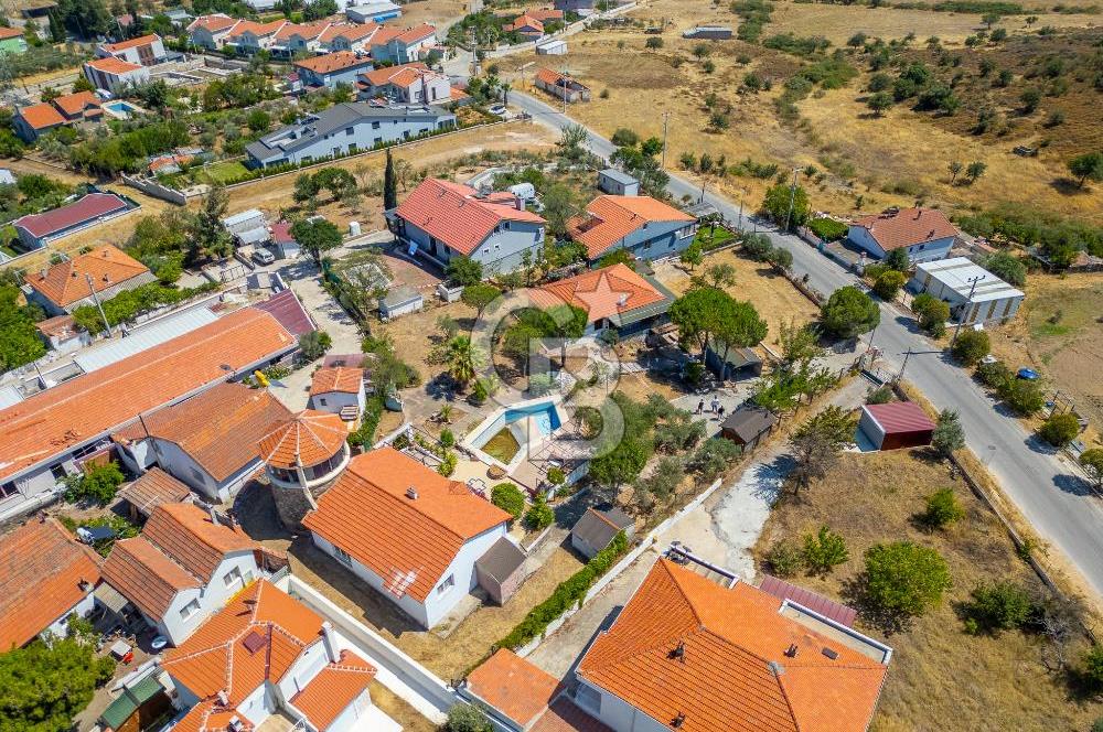 URLA BADEMLERDE 2.160 M2 SATILIK KÖYİÇİ İMARLI ARSA