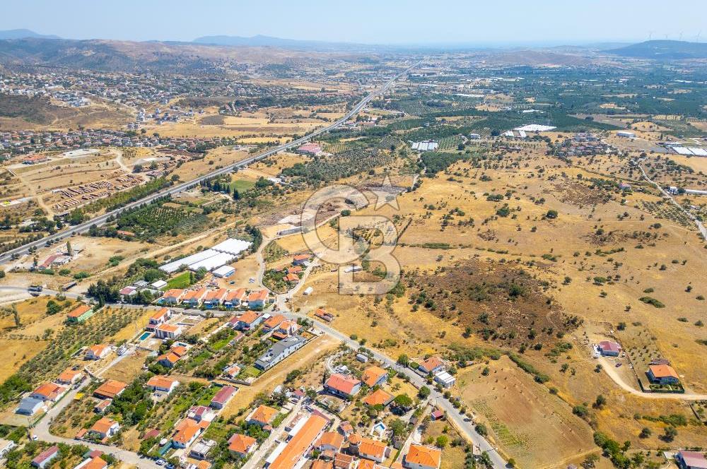 URLA BADEMLERDE 2.160 M2 SATILIK KÖYİÇİ İMARLI ARSA