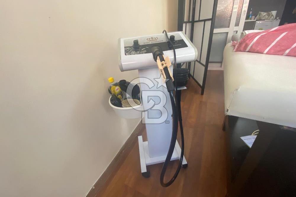 Karşıyaka çarşıda  devren kiralık güzellik salonu