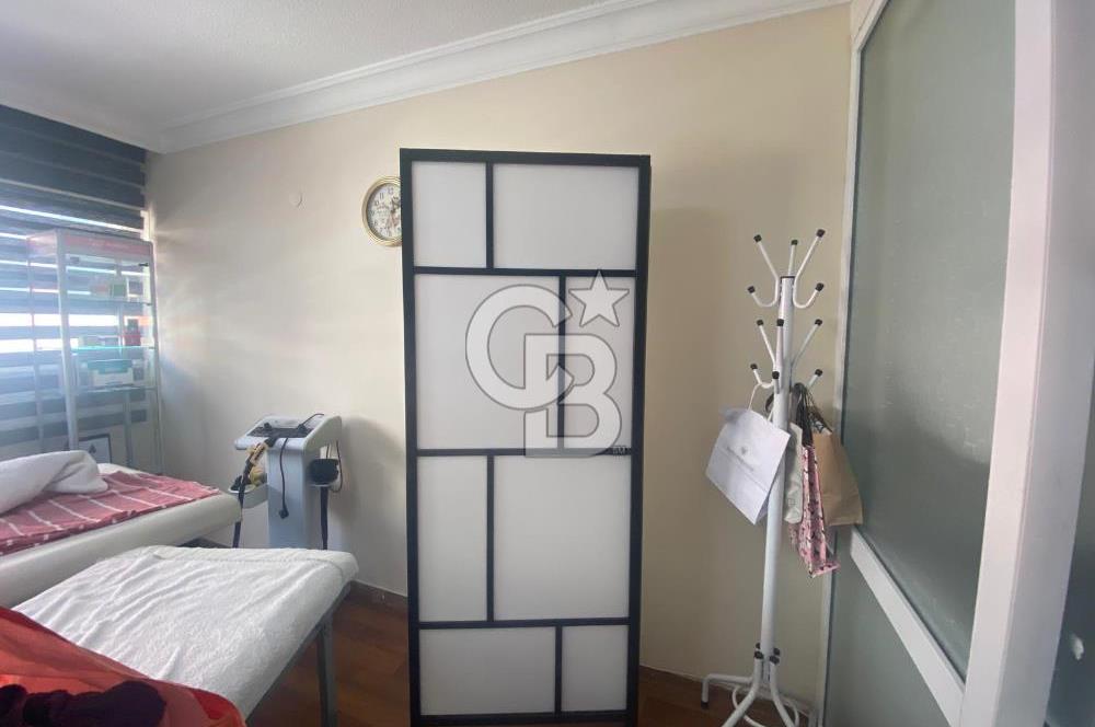 Karşıyaka çarşıda  devren kiralık güzellik salonu
