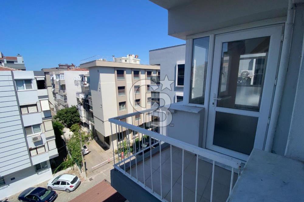 Bostanlı'da Kiralık 2+1 Asansörlü Daire