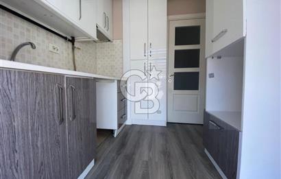 Bostanlı'da Kiralık 2+1 Asansörlü Daire