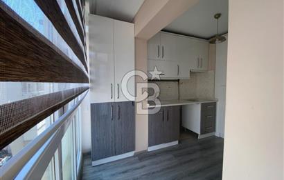 Bostanlı'da Kiralık 2+1 Asansörlü Daire