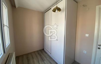 Bostanlı'da Kiralık 2+1 Asansörlü Daire