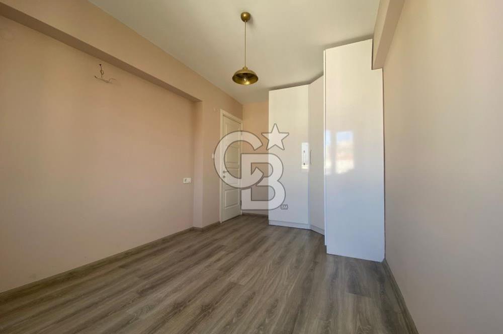 Bostanlı'da Kiralık 2+1 Asansörlü Daire