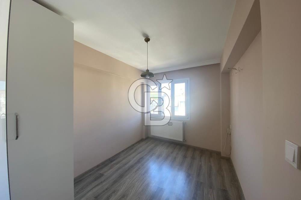 Bostanlı'da Kiralık 2+1 Asansörlü Daire
