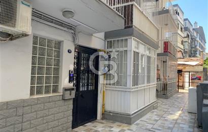 Bostanlı'da Kiralık 2+1 Asansörlü Daire