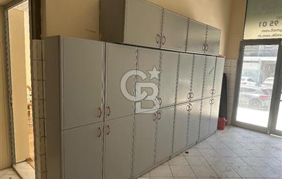 çiğli kaymakamlığı yakınında 3 katlı dükkan